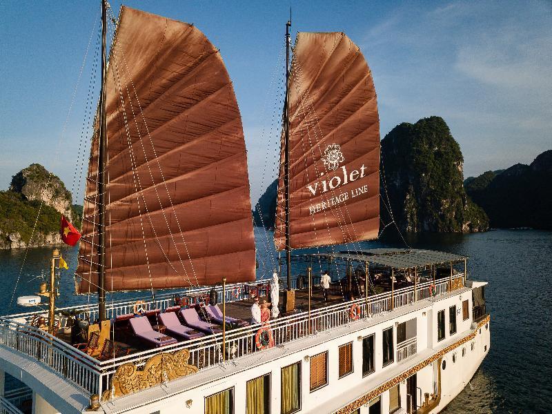 Heritage Line Violet Cruise - Halong Bay & Lan Ha Bay Халонг Екстер'єр фото
